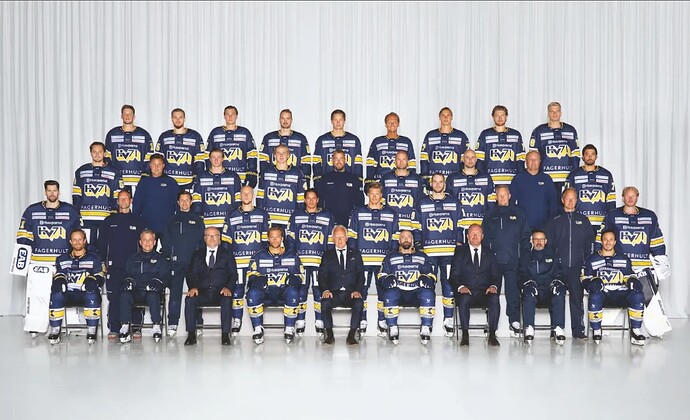 HV712223